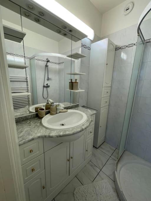 7Mn From The Center/ Pool/Parking Apartamento Cannes Exterior foto